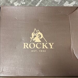 Rocky Brown Shoe Packaging